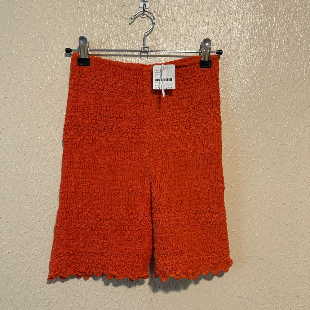 Free People One Beach Smocked High Waist Shorts Super Stretchy Size XS - Picture 2 of 5